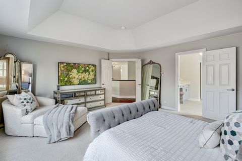 Tiny photo for 708 Fairfield Court, Westmont, IL 60559 (MLS # 12603415)