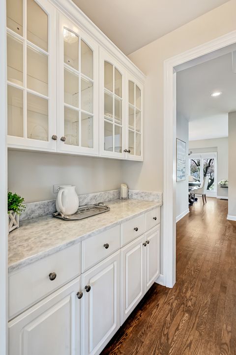 Tiny photo for 708 Fairfield Court, Westmont, IL 60559 (MLS # 12603415)