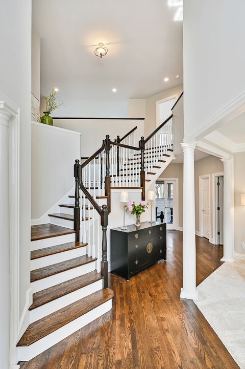 Tiny photo for 708 Fairfield Court, Westmont, IL 60559 (MLS # 12603415)