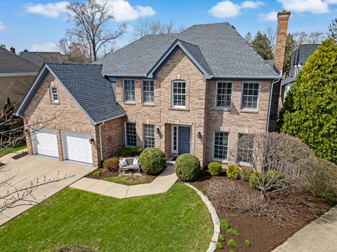 Photo of 708 Fairfield Court, Westmont, IL 60559 (MLS # 12603415)