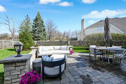 Tiny photo for 708 Fairfield Court, Westmont, IL 60559 (MLS # 12603415)