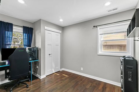 Tiny photo for 604 Newberry Drive, Streamwood, IL 60107 (MLS # 12615960)