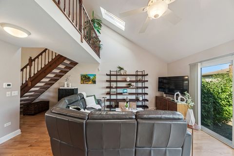 Tiny photo for 2925 Denton Court, Westchester, IL 60154 (MLS # 12474266)
