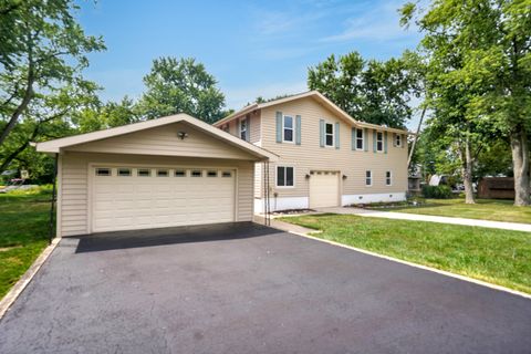 Photo of 26033 W Catfish Drive, Wilmington, IL 60481 (MLS # 12425838)