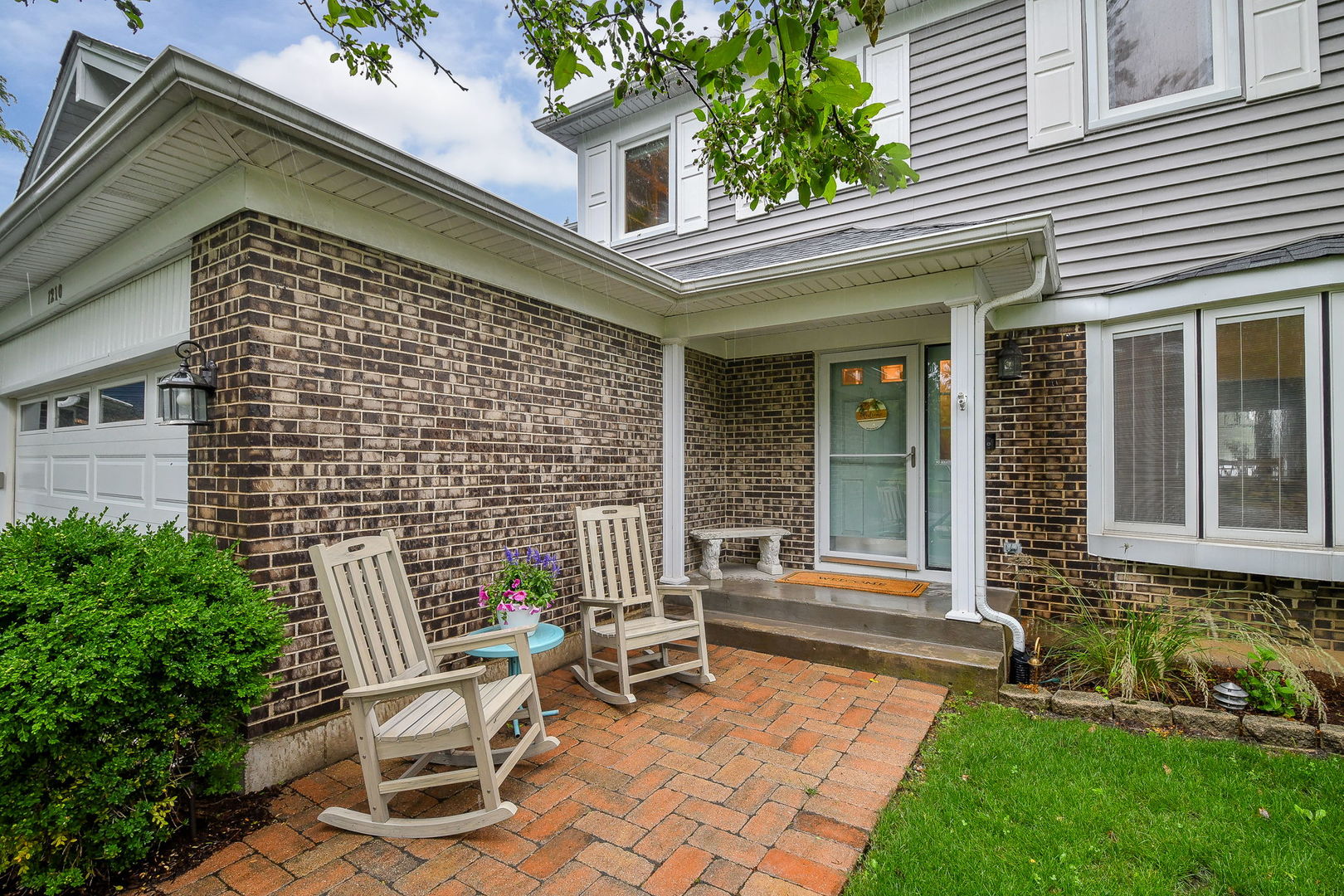 1210 Robin Drive