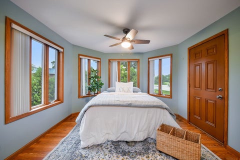 Tiny photo for 1210 Robin Drive, Elk Grove Village, IL 60007 (MLS # 12672167)