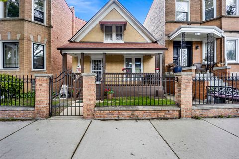 Photo of 2719 N Richmond Street, Chicago, IL 60647 (MLS # 12639631)