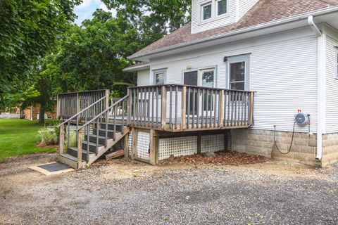 Tiny photo for 316 E Cleveland Street, Cullom, IL 60929 (MLS # 12669068)