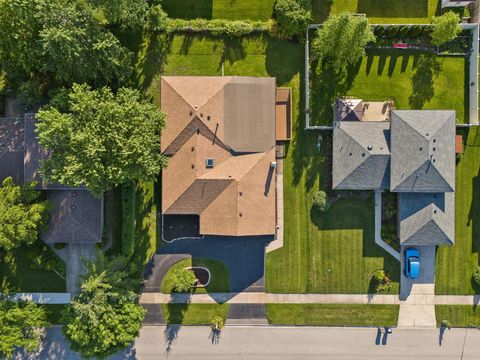 Tiny photo for 14014 Tod William Drive, Orland Park, IL 60462 (MLS # 12686944)