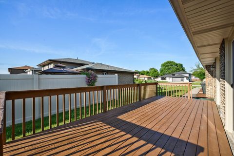 Tiny photo for 14014 Tod William Drive, Orland Park, IL 60462 (MLS # 12686944)