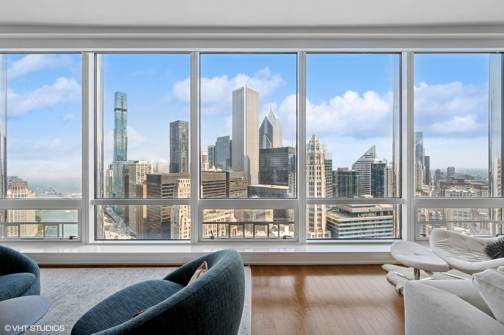 401 N Wabash Avenue 32J