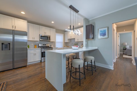 Tiny photo for 9350 S Manistee Avenue, Chicago, IL 60617 (MLS # 12717698)