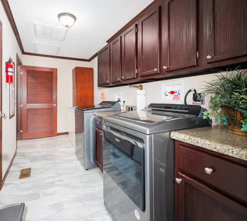 Tiny photo for 508 INDIANA Avenue, Salem, IL 62881 (MLS # 12685002)