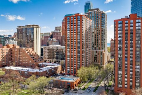 Photo of 899 S Plymouth Court #2010, Chicago, IL 60605 (MLS # 12596977)