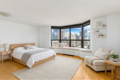 Tiny photo for 899 S Plymouth Court #2010, Chicago, IL 60605 (MLS # 12596977)