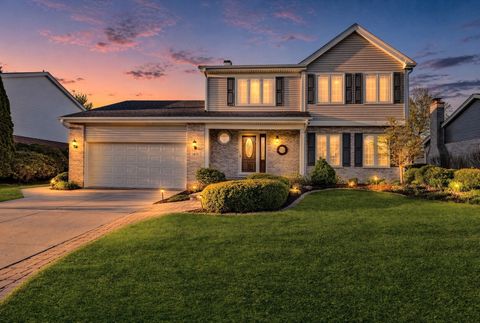 Tiny photo for 1813 Chippingham Road, Woodridge, IL 60517 (MLS # 12628315)