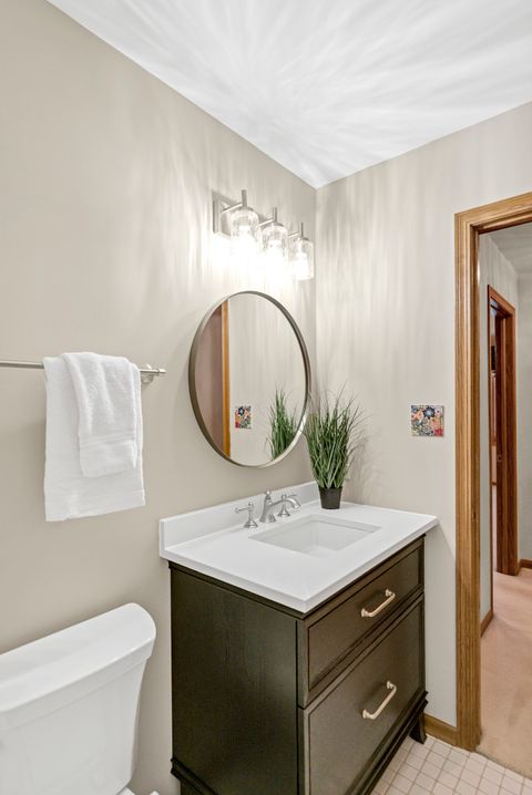 Tiny photo for 1813 Chippingham Road, Woodridge, IL 60517 (MLS # 12628315)