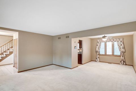 Tiny photo for 1813 Chippingham Road, Woodridge, IL 60517 (MLS # 12628315)