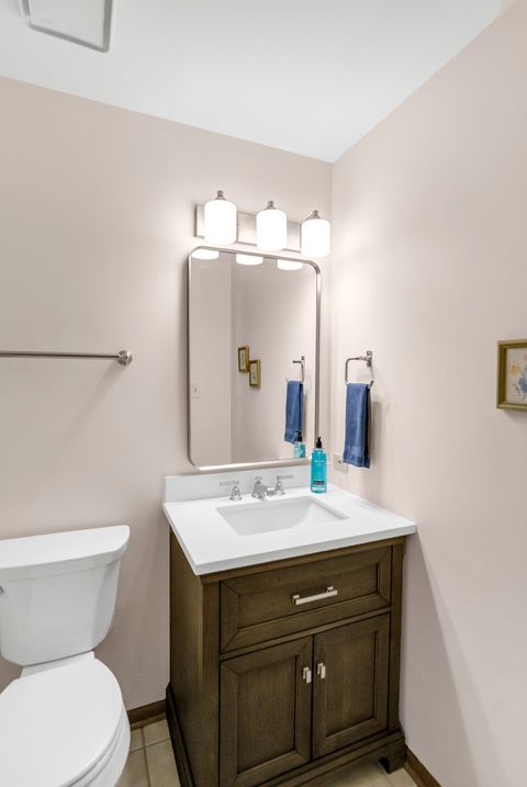 Tiny photo for 1813 Chippingham Road, Woodridge, IL 60517 (MLS # 12628315)