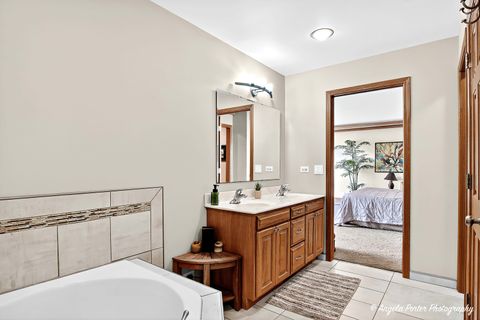 Tiny photo for 5012 W Lake Shore Drive, Wonder Lake, IL 60097 (MLS # 12575111)