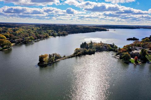 Tiny photo for 5012 W Lake Shore Drive, Wonder Lake, IL 60097 (MLS # 12575111)