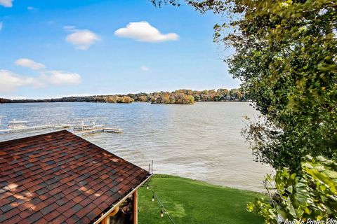 Tiny photo for 5012 W Lake Shore Drive, Wonder Lake, IL 60097 (MLS # 12575111)