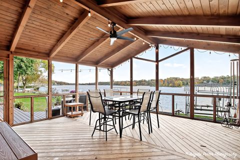 Tiny photo for 5012 W Lake Shore Drive, Wonder Lake, IL 60097 (MLS # 12575111)