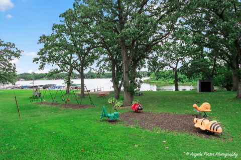 Tiny photo for 5012 W Lake Shore Drive, Wonder Lake, IL 60097 (MLS # 12575111)