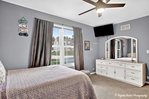 Tiny photo for 5012 W Lake Shore Drive, Wonder Lake, IL 60097 (MLS # 12575111)