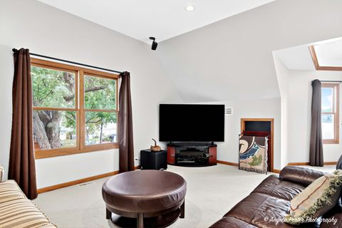 Tiny photo for 5012 W Lake Shore Drive, Wonder Lake, IL 60097 (MLS # 12575111)