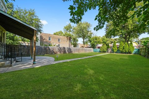 Tiny photo for 6540 S Vernon Avenue, Chicago, IL 60637 (MLS # 12584814)