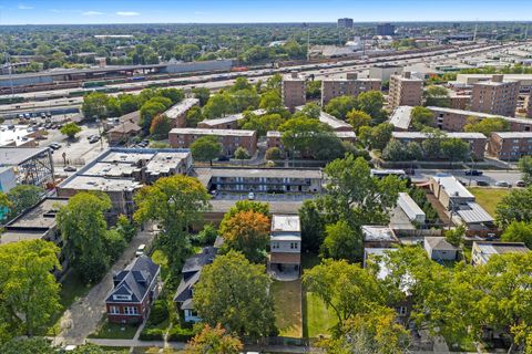 Tiny photo for 6540 S Vernon Avenue, Chicago, IL 60637 (MLS # 12584814)