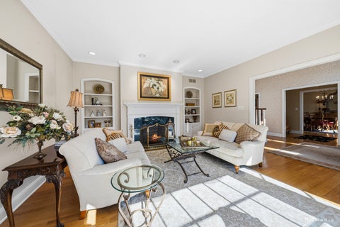 Tiny photo for 2637 WALLACE Drive, Flossmoor, IL 60422 (MLS # 12789355)