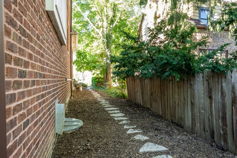 Tiny photo for 2637 WALLACE Drive, Flossmoor, IL 60422 (MLS # 12789355)