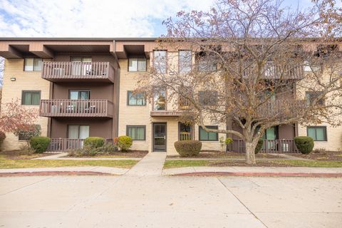 Photo of 3111 Ingalls Avenue #1B, Joliet, IL 60435 (MLS # 12534070)