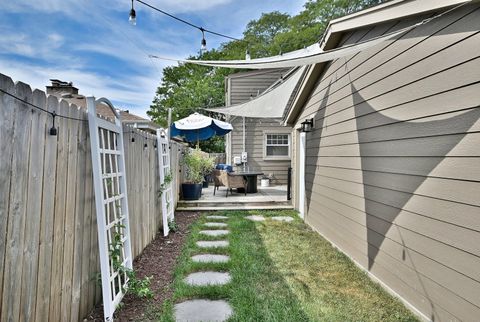 Tiny photo for 247 Harlem Avenue, Glenview, IL 60025 (MLS # 12488205)