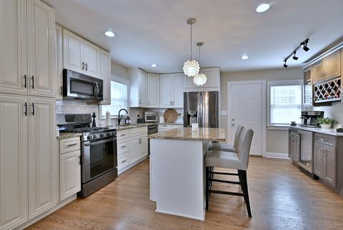 Tiny photo for 247 Harlem Avenue, Glenview, IL 60025 (MLS # 12488205)