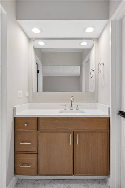 Tiny photo for 203 N KENILWORTH Avenue #2P, Oak Park, IL 60302 (MLS # 12687013)