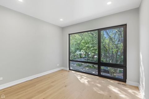 Tiny photo for 4203 N Drake Avenue, Chicago, IL 60618 (MLS # 12466850)