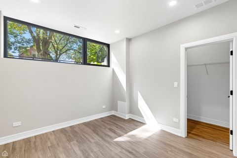 Tiny photo for 4203 N Drake Avenue, Chicago, IL 60618 (MLS # 12466850)