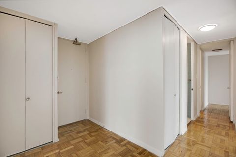 Tiny photo for 601 E 32nd Street #1001, Chicago, IL 60616 (MLS # 12591875)