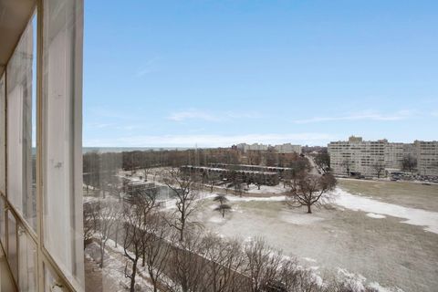 Tiny photo for 601 E 32nd Street #1001, Chicago, IL 60616 (MLS # 12591875)