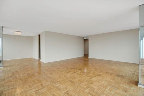 Tiny photo for 601 E 32nd Street #1001, Chicago, IL 60616 (MLS # 12591875)