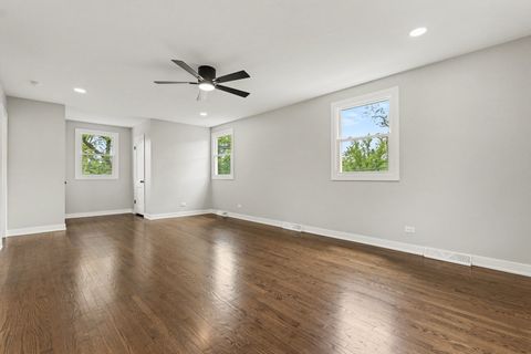 Tiny photo for Glenview, IL 60025 (MLS # 12633621)