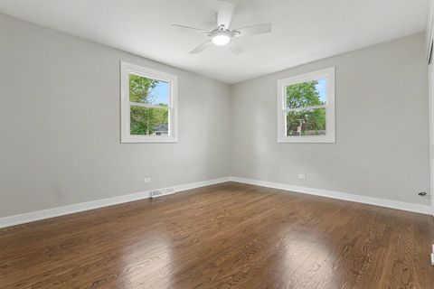 Tiny photo for Glenview, IL 60025 (MLS # 12633621)