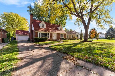 Tiny photo for 1115 N 4TH Street, Clinton, IA 52732 (MLS # QC4268942)