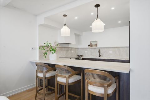 Tiny photo for 1560 N Sandburg Terrace #1210J, Chicago, IL 60610 (MLS # 12605810)