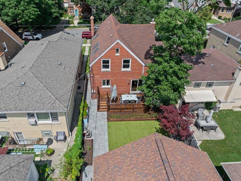 Tiny photo for 6133 N LENOX Avenue, Chicago, IL 60646 (MLS # 12717744)