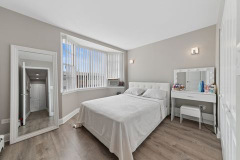 Tiny photo for 5506 Lincoln Avenue #A511, Morton Grove, IL 60053 (MLS # 12619446)