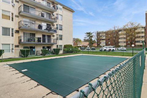 Tiny photo for 5506 Lincoln Avenue #A511, Morton Grove, IL 60053 (MLS # 12619446)